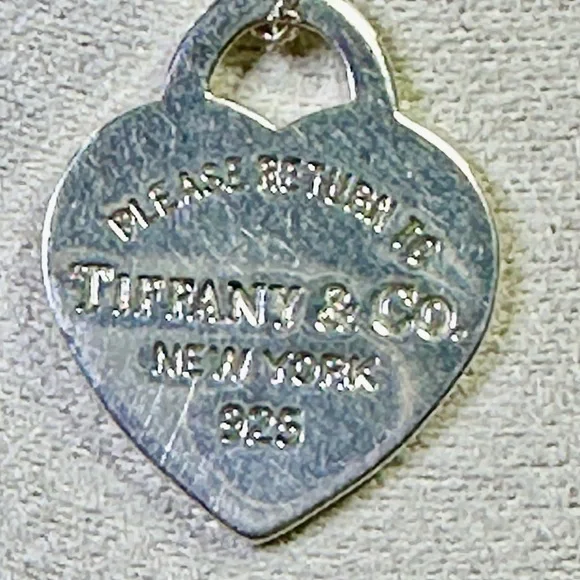 Tiffany & Co. 925 Sterling Silver Heart Pendant Necklace 16” Lot 28